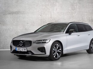 Volvo V60B4 Bensin Plus Dark 2023, Kombi