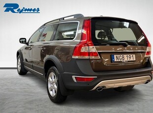 Volvo XC70 II D5 AWD Momentum