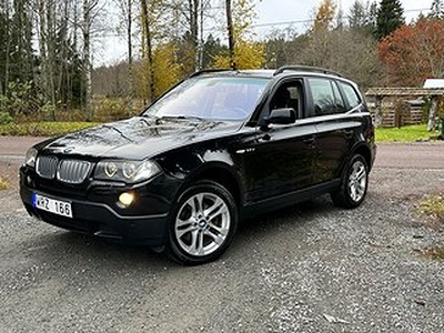 BMW X3 2.5s 218HK, 4x4, Dragkrok, Motorvärmare