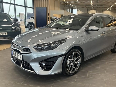 Kia Cee´dCEED Sportswagon Plug-in Hybrid Advance Plus 2 Panorama Navi Backkame 2023, Halvkombi