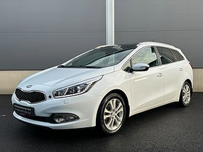 Kia cee´d_sw Kombi 1.6 GDI 135hk Panorama Dragkrok KupeVärm