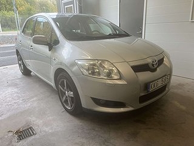 Toyota Auris 5-dörrar 1.6 Dual VVT-i Manuell, 124hk, 2007