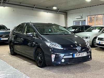 Toyota Prius Plug-in Hybrid 1.8 VVT-i + 3JM Plug-in CVT/BKAM