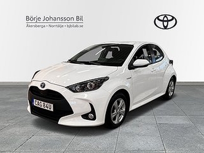 Toyota Yaris 1.5 Hybrid Active komfortpaket Vinterhjul ingår