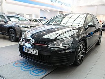 Volkswagen Golf GTI Performance 230hk / Sv-Såld