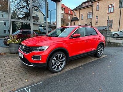 Volkswagen T-Roc 1.5 TSI DSG Sekventiell Comfort Plus / 19