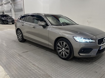 Volvo V60T5 Advc Edn VOC B-värme Halvskinn P-sensorer 2019, Kombi