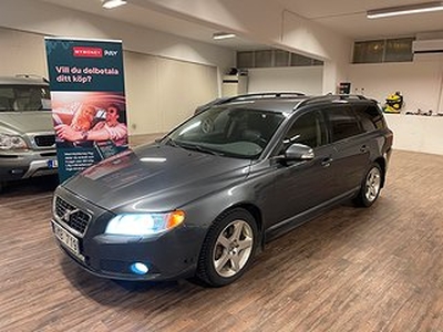 Volvo V70 D5 Momentum Euro 4 Nybesiktigad U.A