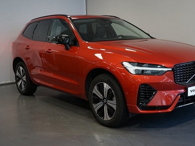 Volvo XC60T8 AWD Recharge Plus Dark Panorama 2023, SUV