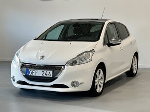 Peugeot 208 5-dörrar 1.6 KamremBytt | Dragkrok | Pano | GPS