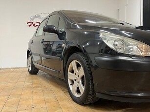 Peugeot 307 5-dörrar 2.0 XS *300kr/mån*