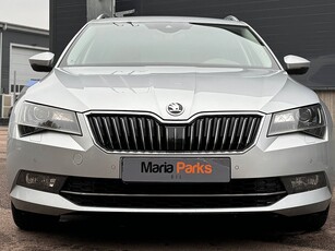 Skoda Superb Kombi 2.0 TDI 4x4, L&K Kamrem Bytt Värmare Drag