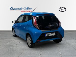 Toyota Aygo 1,0 / X-PLAY / V-Hjul / AU-Garanti