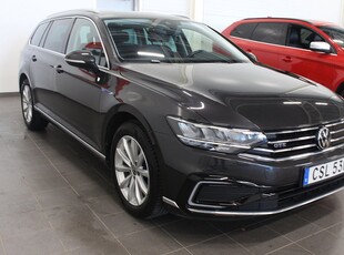 Volkswagen Passat Sportscombi GTE 1.4 TSI Cockpit Kamera Nav