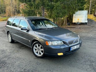 Volvo V70 2.5T 210HK Automat, Dragkrok, S/V hjul