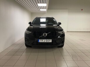 Volvo XC40 Recharge T4 Plus Dark