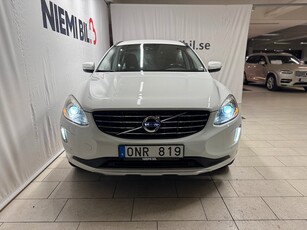 Volvo XC60 D4 AWD Momentum Kamrem bytt Rattvärme S&V-däck