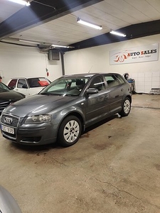 Audi A3 Sportback 1.6 FSI Attraction, Comfort Euro 4