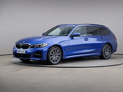 BMW 330e Series 3 Touring M-Sport Drag H/K Navi