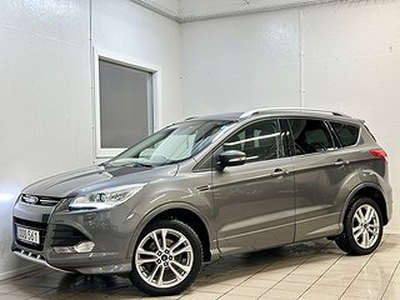 Ford Kuga 2.0 TDCi AWD AUTO Titanium Plus DVÄRMARE/PANO/DRAG