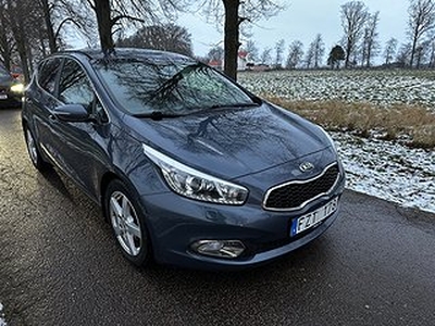 Kia CEED cee'd 1.6 GDI DCT Svensksåld. ASutomat, Ny besi.