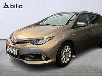 Toyota Auris Touring Sports Hybrid 1,8 ACTIVEPLUS MOTORVÄRMARE