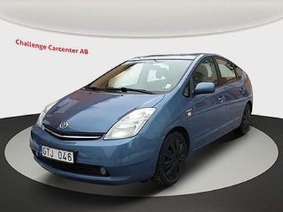 Toyota Prius 1.5 VVT-i + 3CM CVT Bakkamera Navi S+V däck