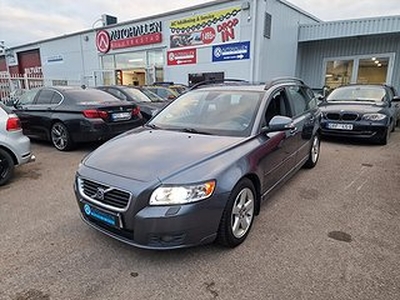 Volvo V50 1.6 D Momentum 1 Års Garanti ( 0% RÄNTA 36MÅN )