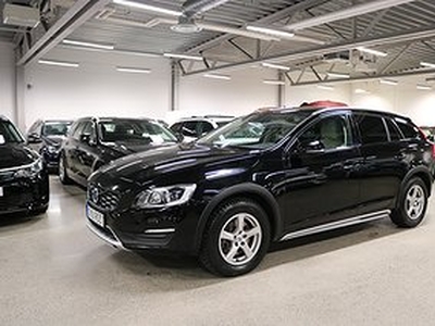 Volvo V60 Cross Country D4 AWD Summum VOC