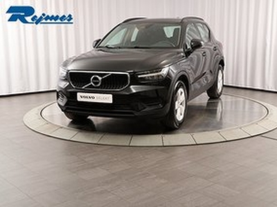 Volvo XC40 T2 FWD Momentum Core