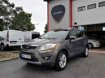 Ford Kuga 2.0 TDCi AWD Powershift, 163hk Titanium Nybesiktad