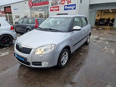 Skoda Fabia ELEGANCE 1.2 69HK 1 Års Garanti 0% RÄNTA 36MÅN