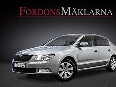 Skoda Superb 1,8 TSI ELEGANCE AUT S+V HJUL