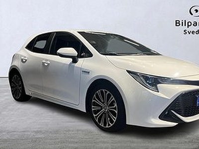 Toyota Corolla Hybrid e-CVT, backkamera 122hk