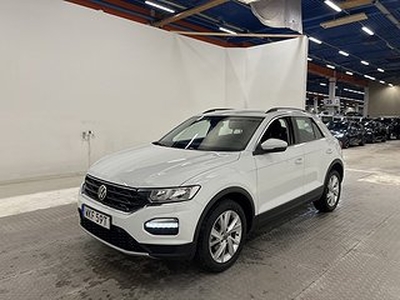 Volkswagen T-Roc 1.5 TSI 150hk Comfort P-sensorer Nyservad