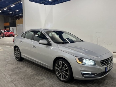 Volvo S60D4 Summum VOC Värm Taklucka Navi Drag Välservad 2015, Sedan