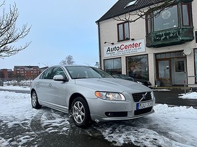 Volvo S80 2.4D Momentum