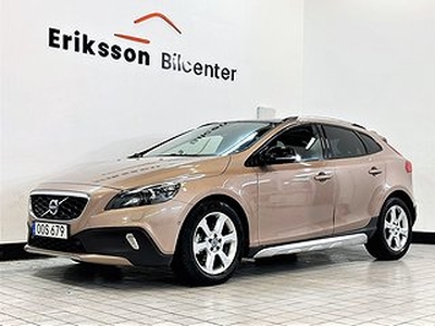 Volvo V40 Cross Country D2 Powershift Panorama/Navi/VoC/Drag