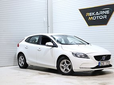 Volvo V40 D2 Kinetic 115HK | D-Värme | Bluetooth | Dragkrok