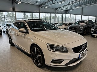 Volvo V60 D5 Plug-in Hybrid AWD Geartronic R-Design Taklucka