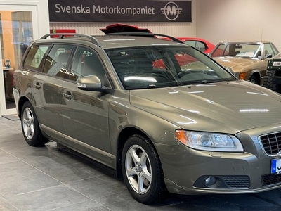 Volvo V702.5T Flexifuel Geartronic Momentum Dragkrok Automat 2009, Kombi