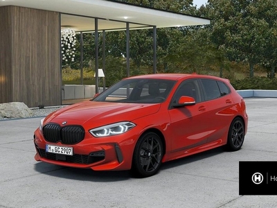 BMW 118i M-Sport Navi M-Bakspoiler HiFi Fartpilot 18 2024, Halvkombi