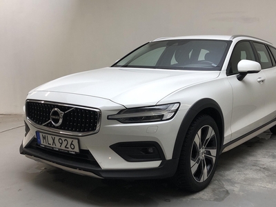 Volvo V60 D4 Cross Country AWD (190hk)