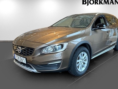 Volvo V60Cross Country D4 AWD 2018, Kombi