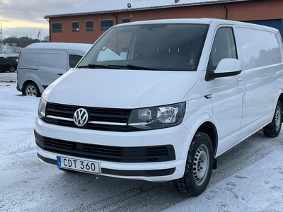 VW Transporter T6 2.0 TDI BMT Skåp (102hk)