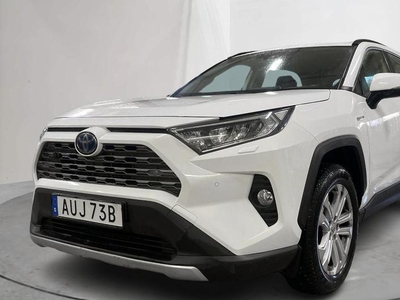 Toyota RAV42.5 HSD AWD 2021, SUV