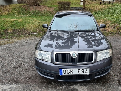 Skoda Superb 1.8 T 150hk Dragk Nybesiktad Tre brukare