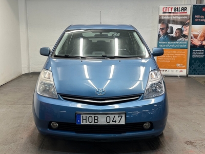 Toyota Prius 1.5 VVT-i + 3CM CVT automat Ny servad AUX