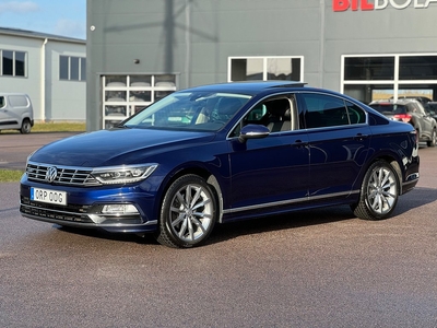 Volkswagen Passat 2.0 TDI R-Line 4Motion Taklucka Navigation