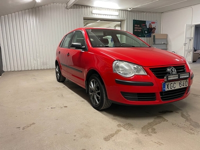 Volkswagen Polo 5-dörrar 1.4 Euro 4 Manuel. 10500mil